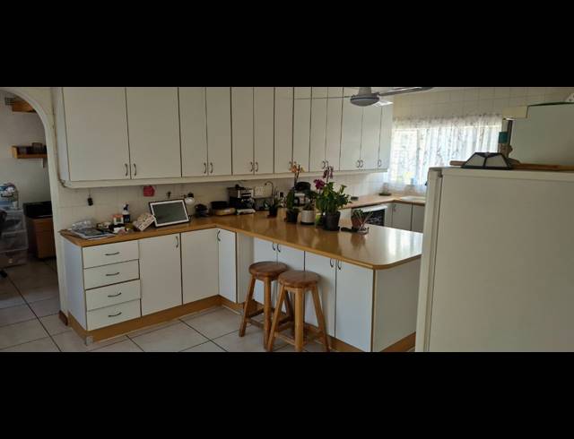 3 BEDROOM HOUSE FOR SALE IN GLEN MARAIS